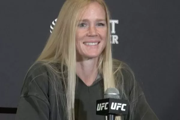 holly-holm-sobre-ser-campeona-es-un-camino-que-da-miedo