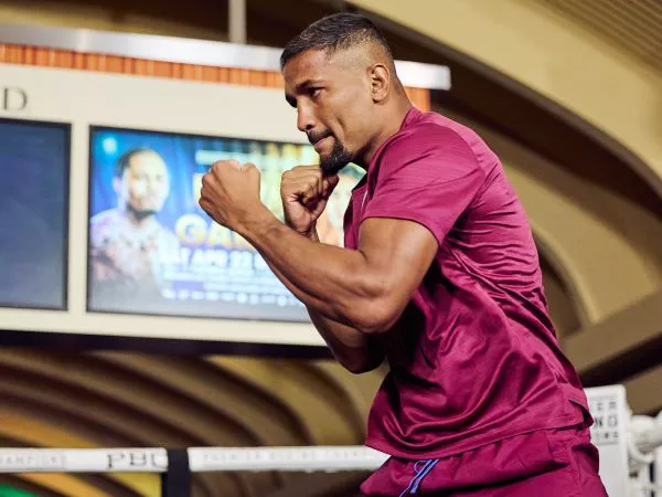 0023_Yamaguchi Falcao