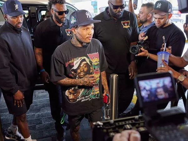 0012_Gervonta Davis Arrival