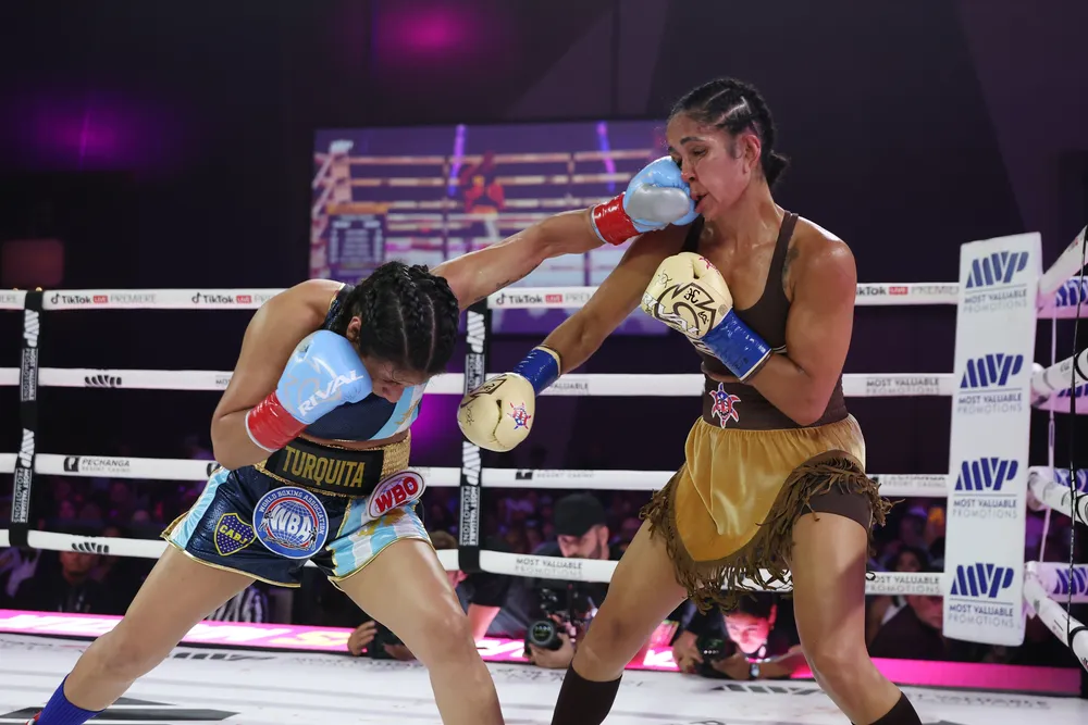 082126-EL-Serrano-vs-Manzur-331