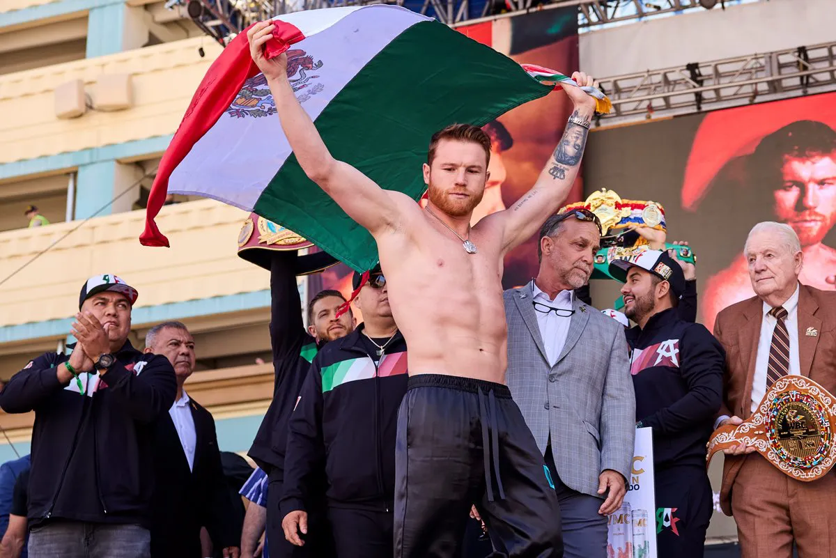Canelo vs Munguia Weigh-in - 05.03.24_05_04_2024_Weigh-in (2)