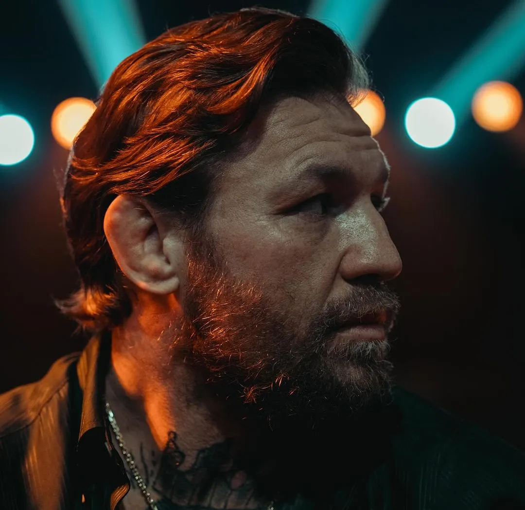 McGregor dona 25K euros a Ryan Curtis tras grave lesión