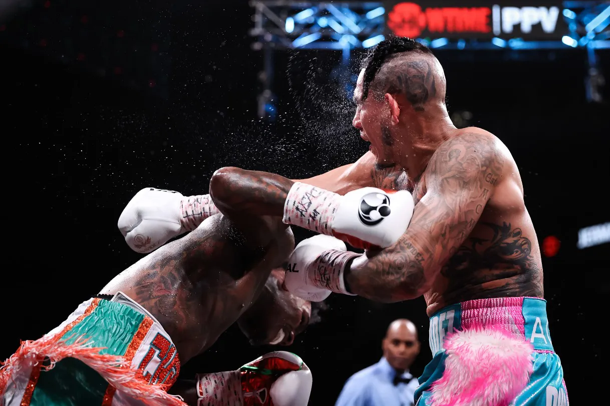 SHO - Benavidez v Andrade - PPV - LAS - FN - WESTCOTT-53