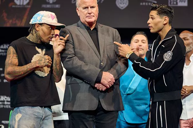 0032_Gervonta Davis and Ryan Garcia