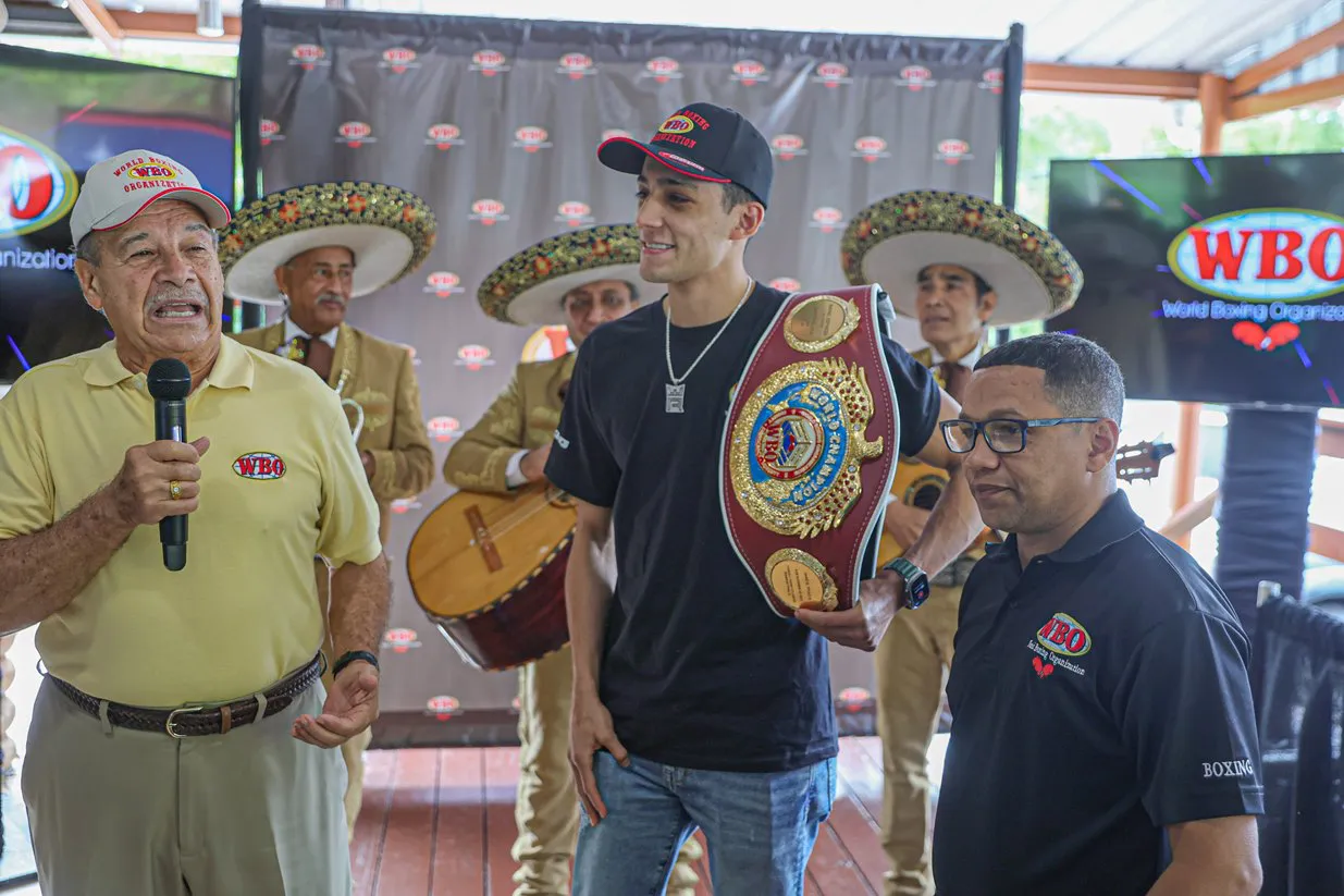 EspinozaOMBCinturon (5)