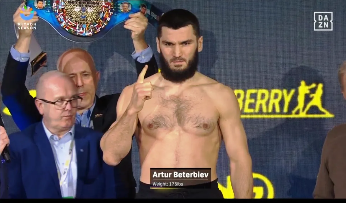BeterbievBivolPesajeDAZN-3