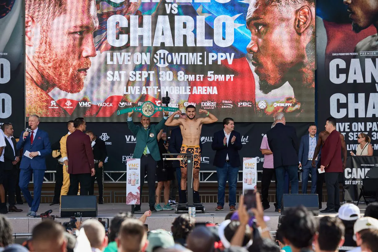 0037_Canelo vs Charlo Weigh-ins