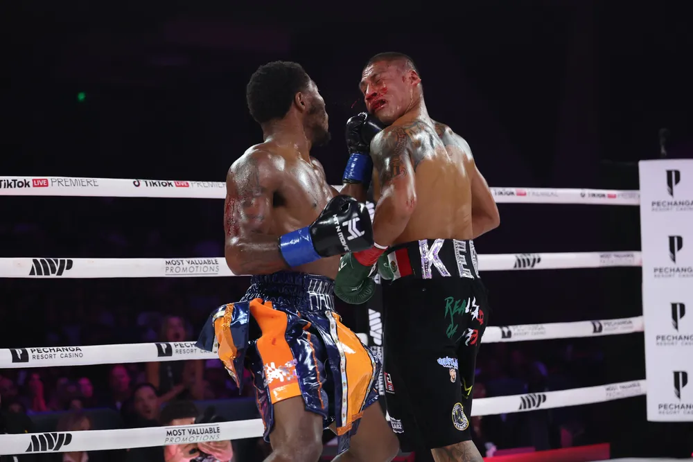 082126-EL-Harvey-vs-Keb-293