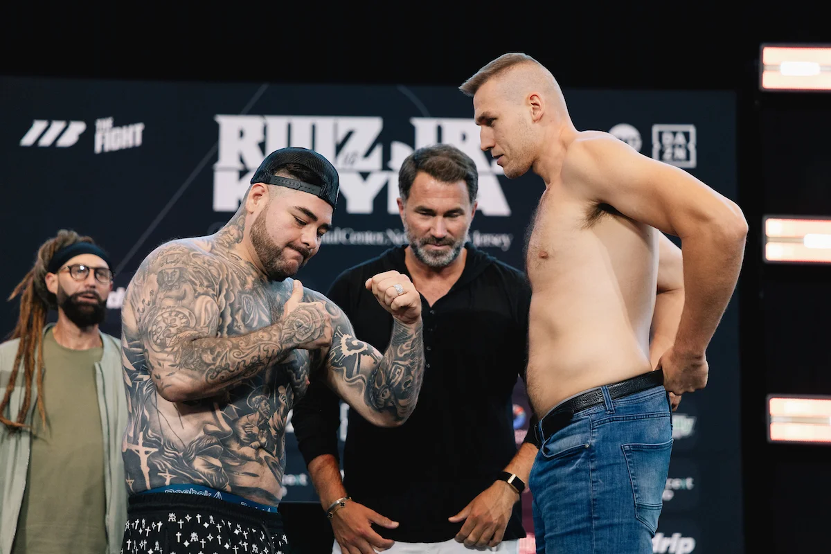 Ruiz vs Knyba weigh ins-8