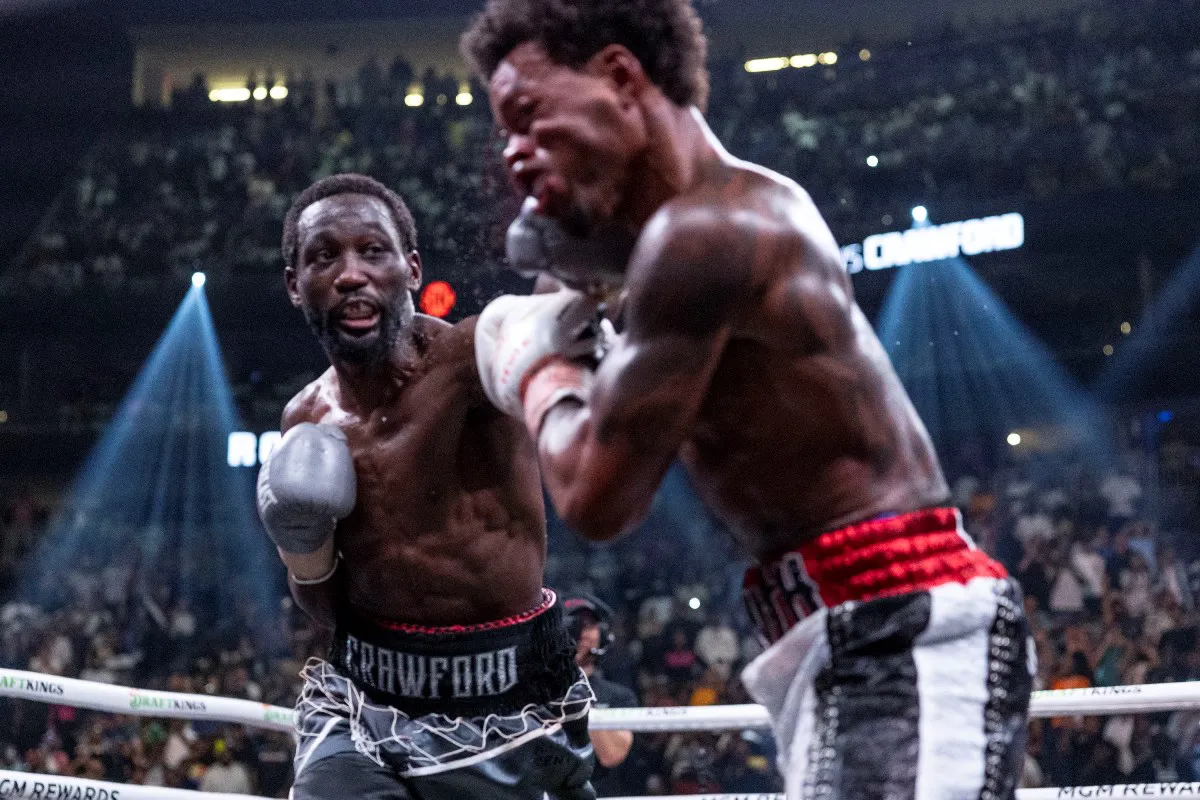 040_Spence_vs_Crawford