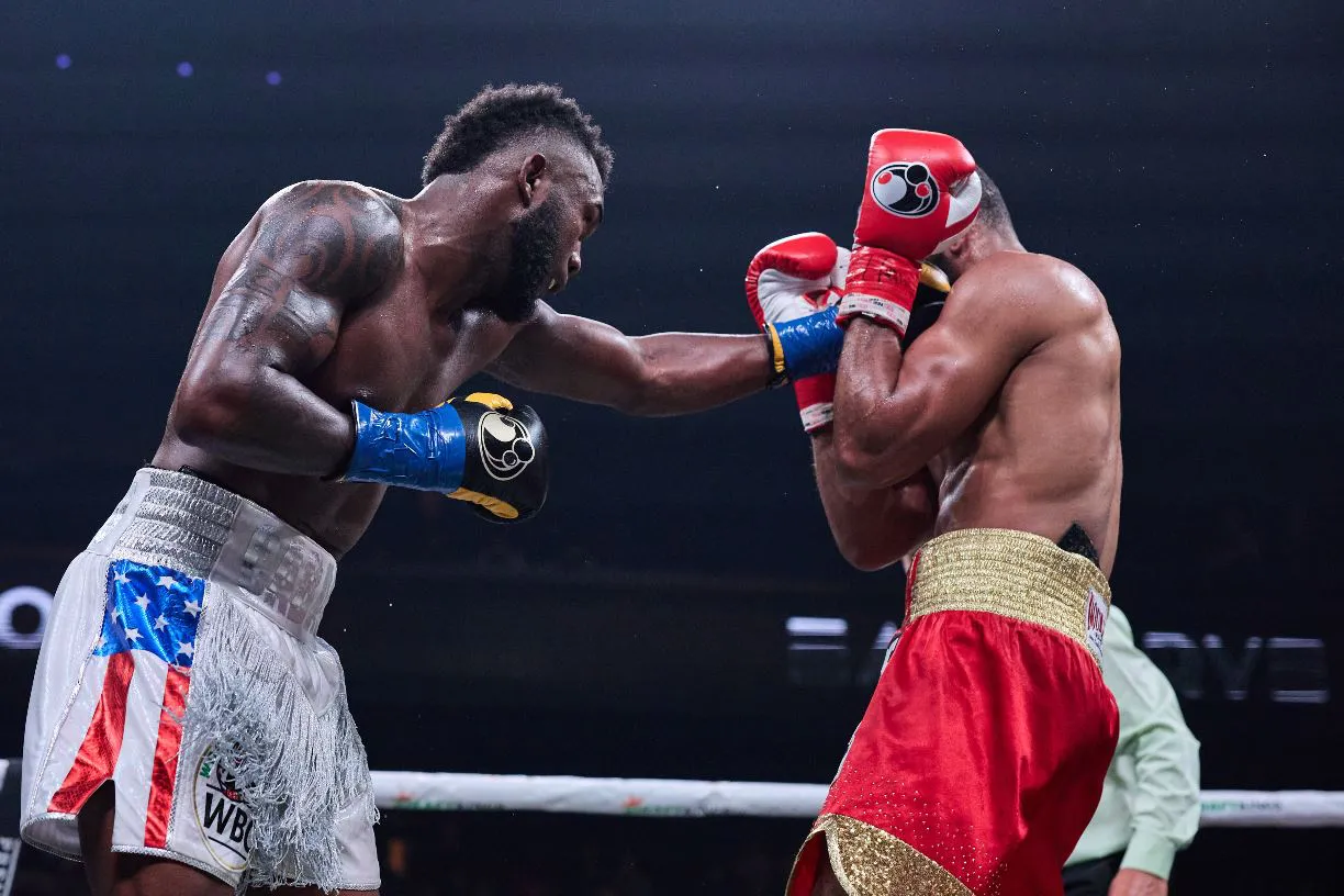 0049_Carlos Adames vs Julian Williams