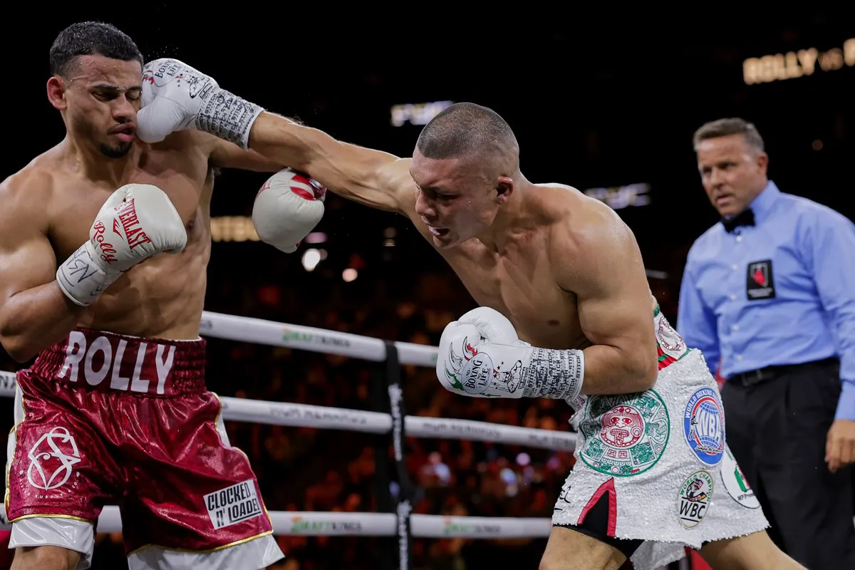 Isaac Cruz vs Rolando Romero-03_30_2024_Fight (3)