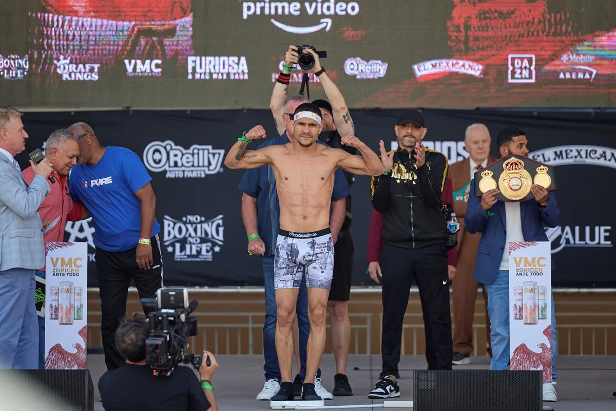 Canelo vs Munguia Weigh-in - 05.03.24_05_04_2024_Weigh-in (70)