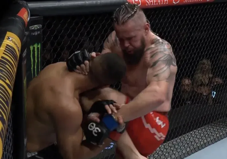 Nicolas Dalby vence a Gabriel Bonfin por nocaut en Sao Paulo