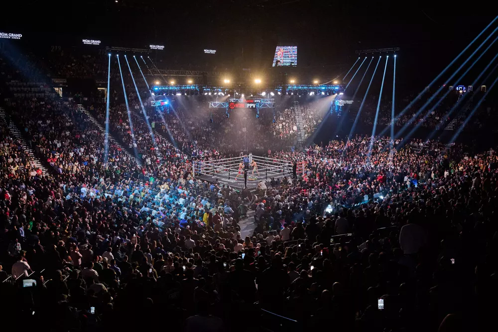0059_Caleb Plant vs David Benavidez