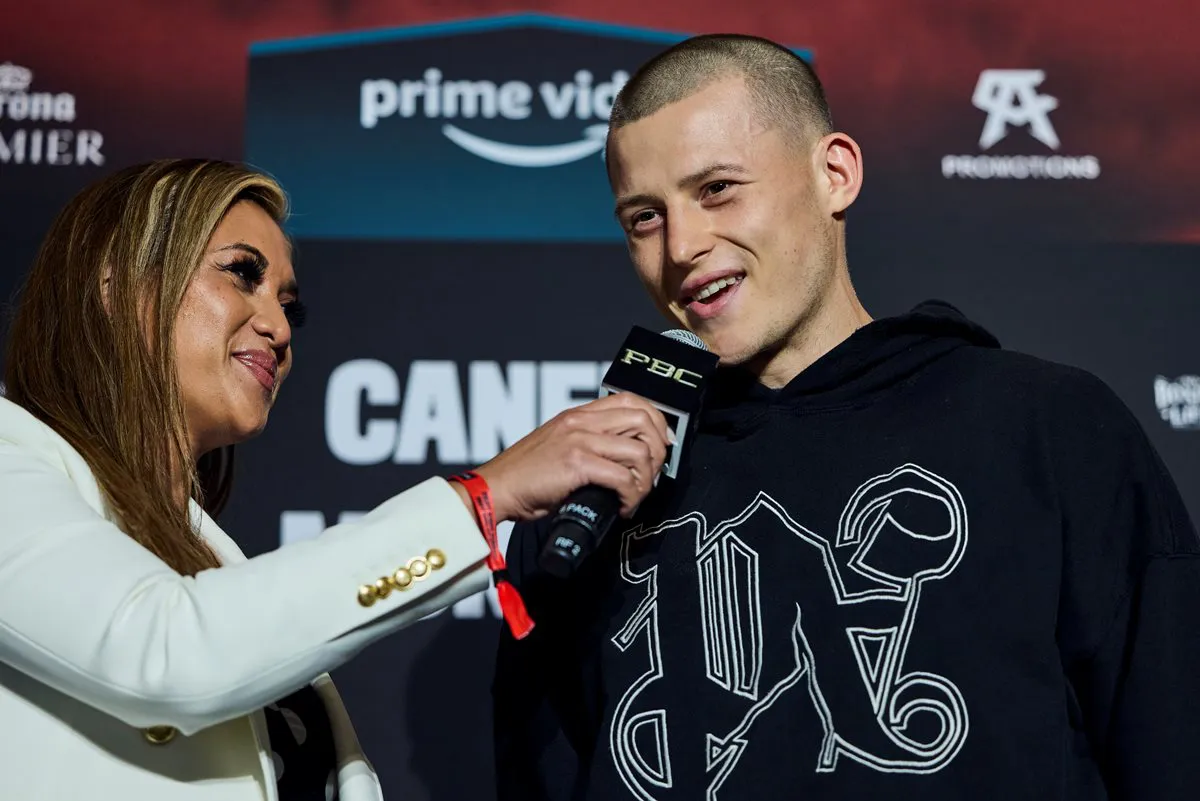 Canelo vs Munguia Grand Arrivals_05_04_2024_Grand Arrivals (23)