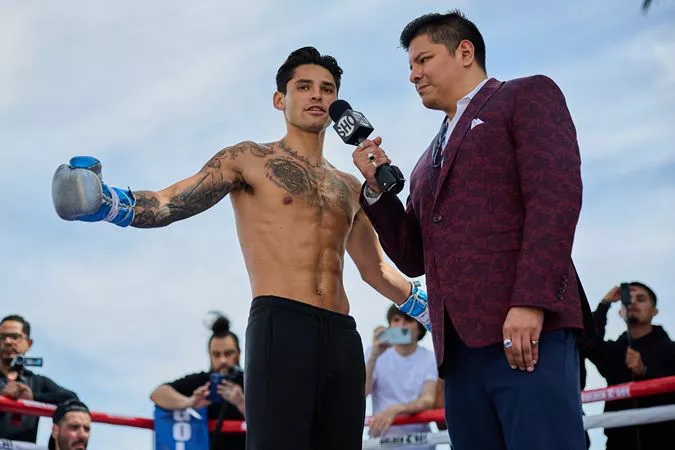 0110_Ryan Garcia media workout