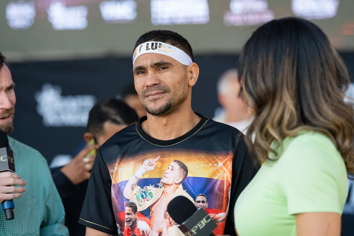 Canelo vs Munguia Weigh-in - 05.03.24_05_04_2024_Weigh-in (58)