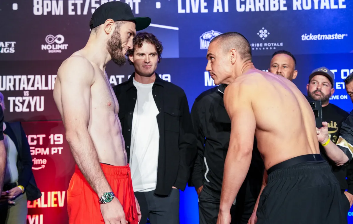 Murtazaliev vs Tszyu Weigh-in - 10.17.24_10_19_2024_Weigh-in (6)