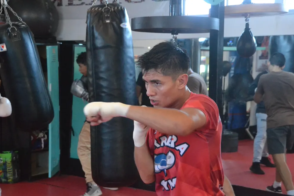 Aaron de la Cruz