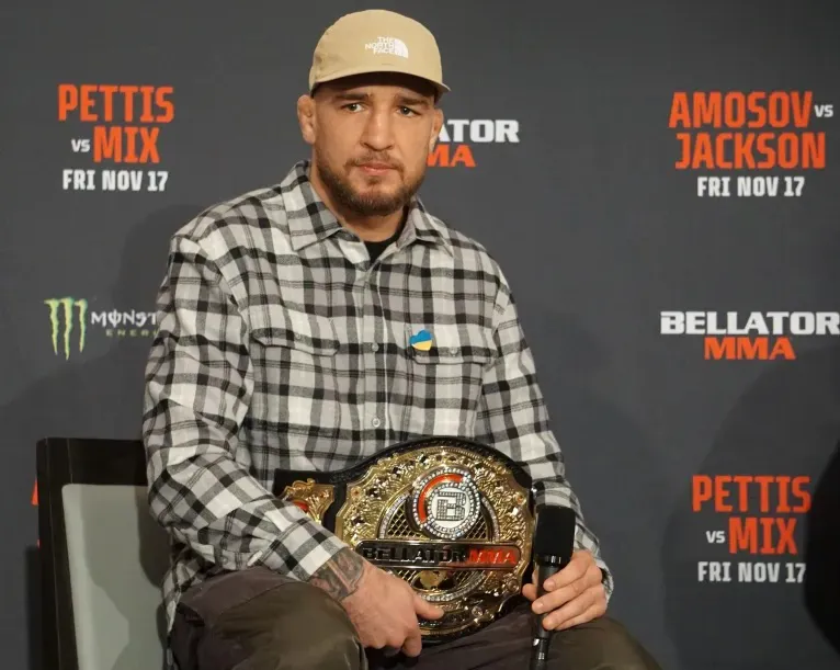 Amosov Estar 27-0 es genial, pero yo sólo quiero pelear