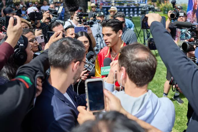0098_Ryan Garcia media workout