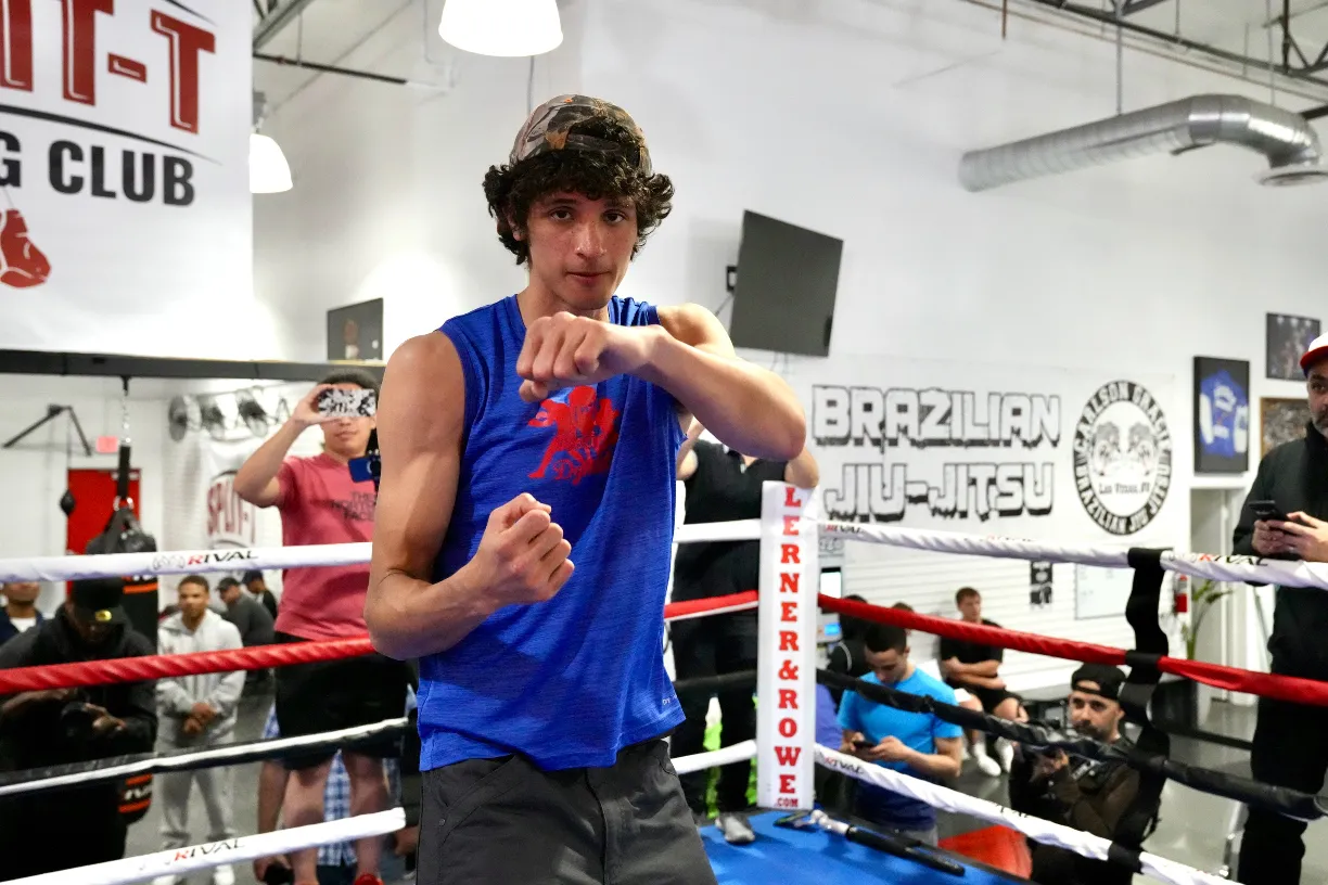 Tszyu-Fundora Las Vegas Media Workout - 03.21.24_03_30_2024_Workout22