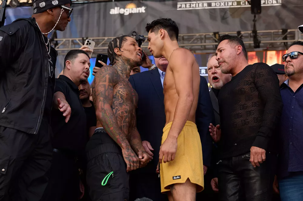 0001_Davis vs Garcia Weigh-ins