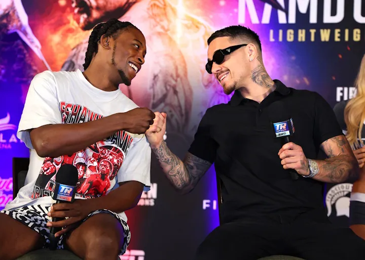 DavisKambososConferenciaMikeyWilliams-