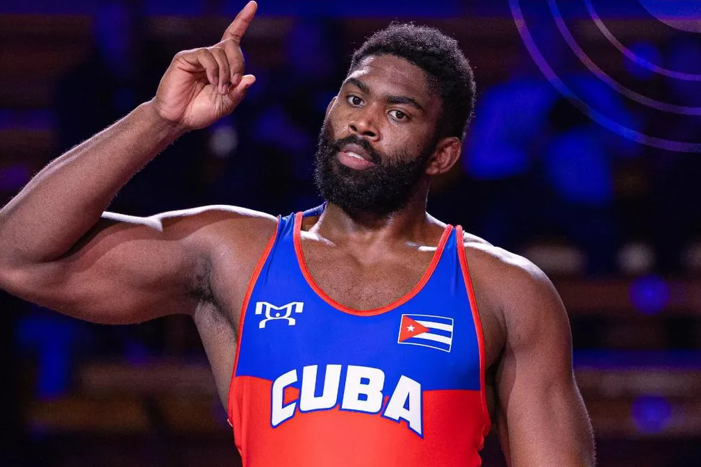 Oscar Pino Hinds UWW