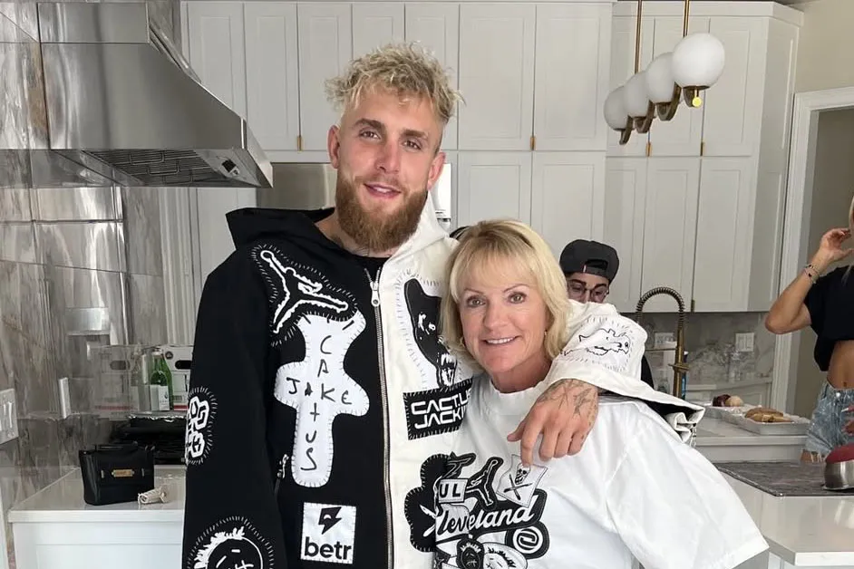 Jake Paul y Pam Stepnick