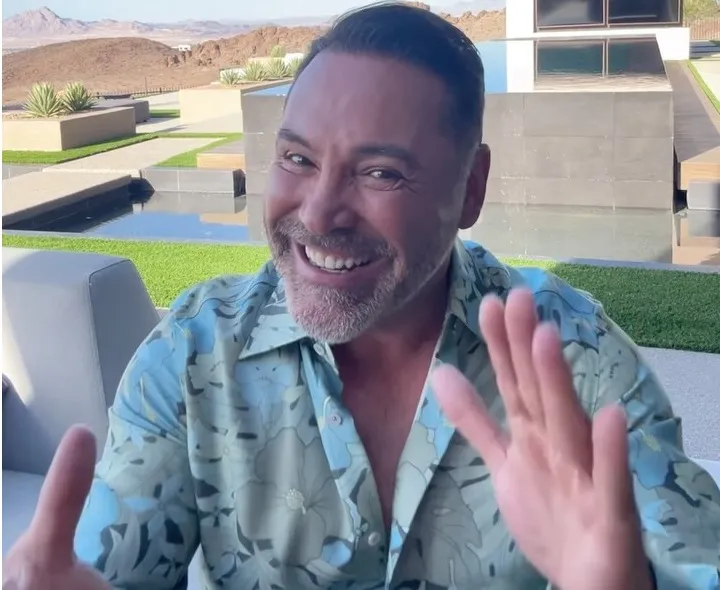 Oscar De La Hoya sobre Noche UFC Increíble, pero no fue idea de Dana White