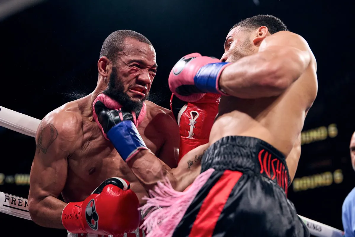 Yoenis Tellez vs Julian Williams_03_01_2025_Fight (5)