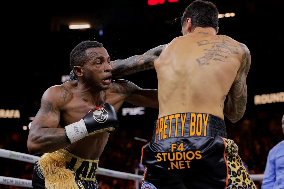 Erislandy Lara vs Michael Zerafa_03_30_2024_Fight (2)