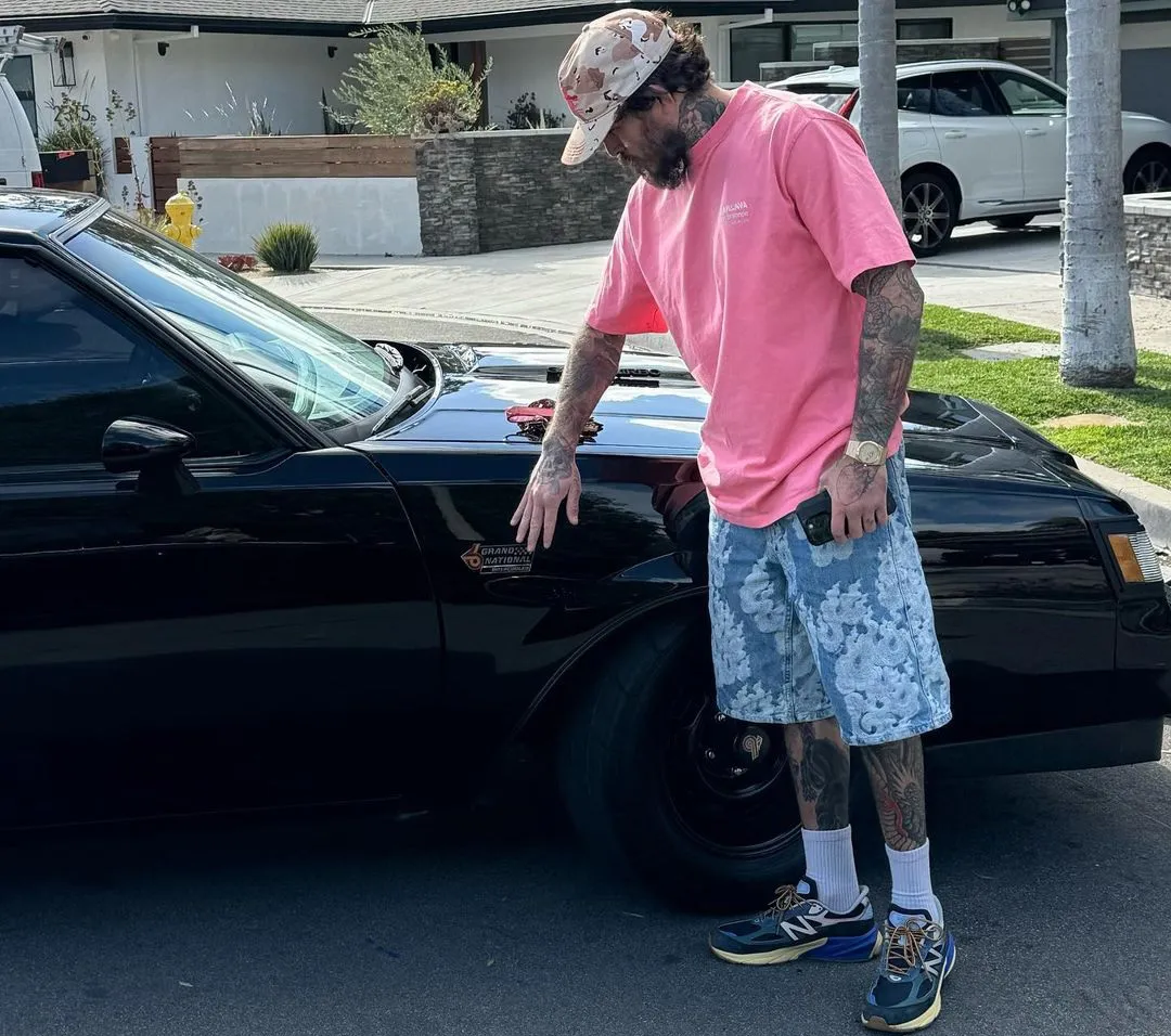 El ecuatoriano Chito Vera nos muestra su colección de autos