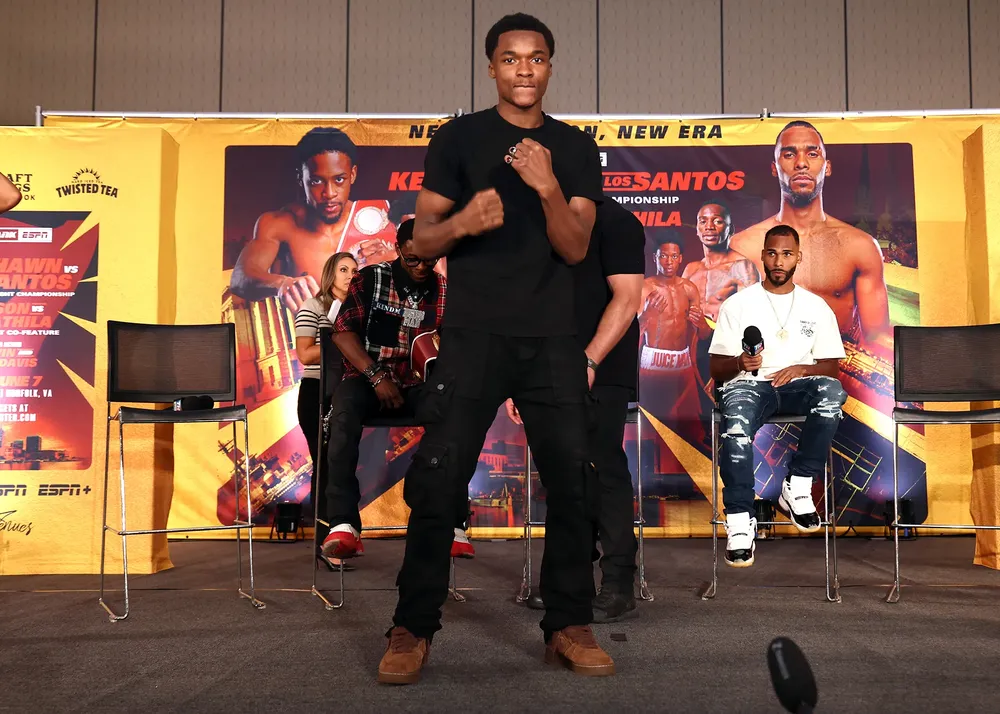 Abdullah Mason_pose_after2