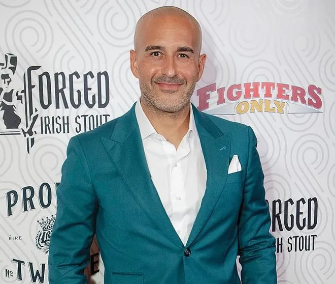 Jon Anik dice estar harto de los fans tóxicos de UFC