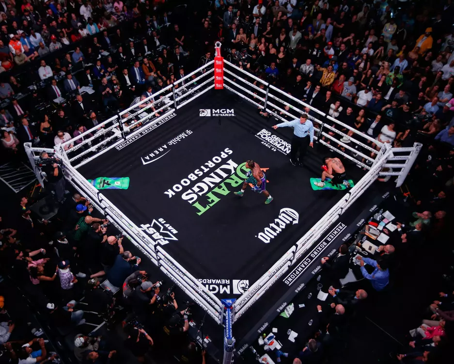 0078_Davis_vs_Garcia_Overhead