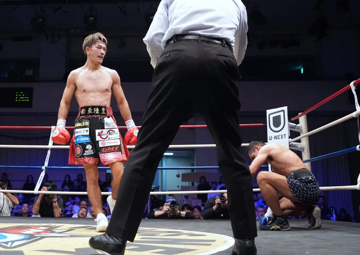 KenichiOgawaKO4RAlanAlbercaResultadoNAOKI (3)