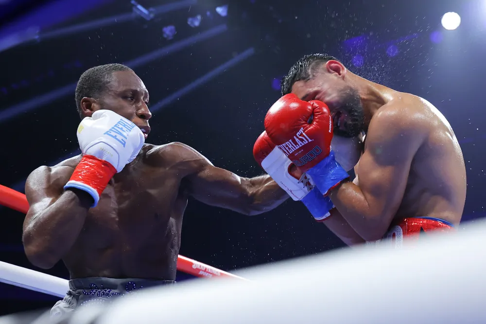 Shu_Shu_vs_Palacios_Action_5