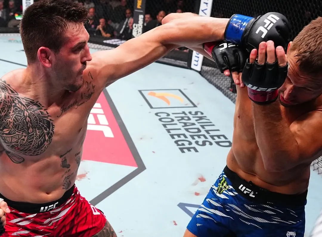Brendan Allen vence por TKO a Reinier de Ridder en UFC Fight Night 262 de Vancouver