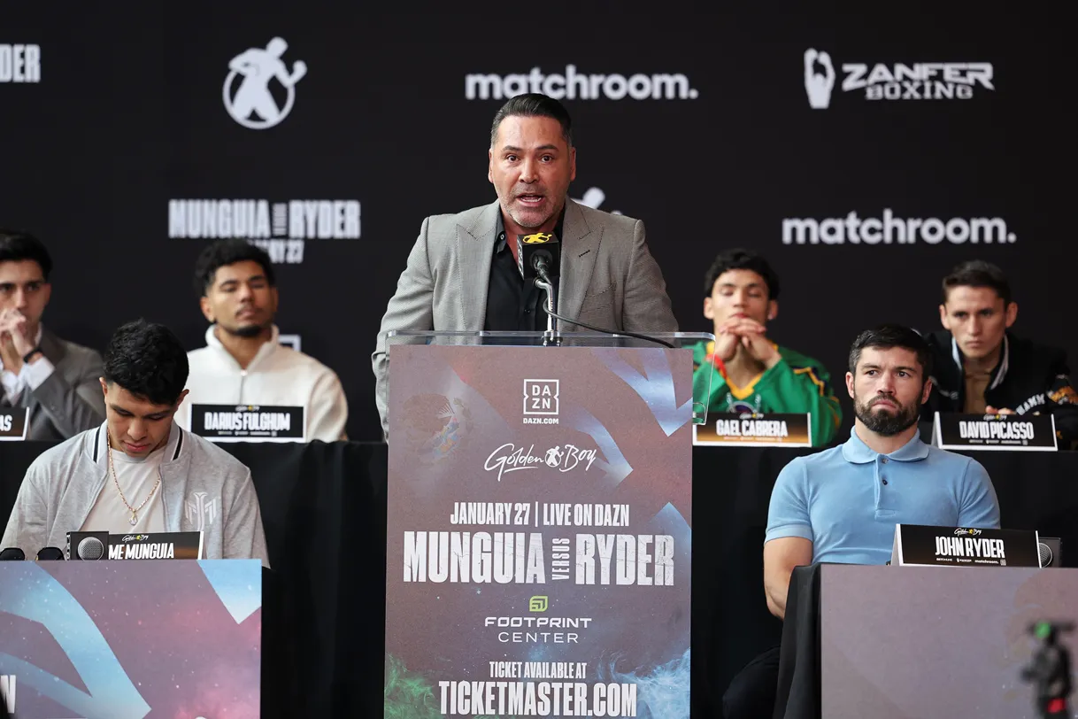 DelaHoyaConferenciaFinalGBP-1