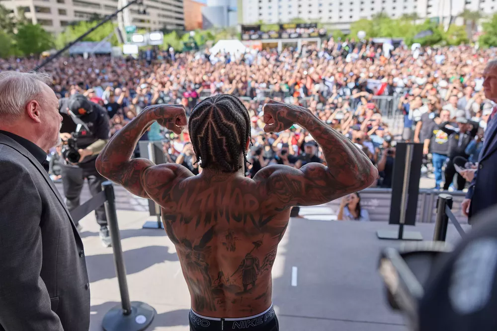 0010_Davis vs Garcia Weigh-ins