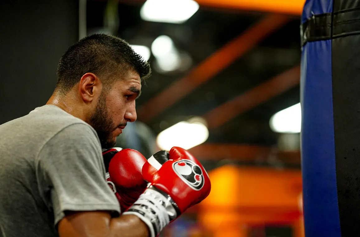 Jesus Ramos on bag