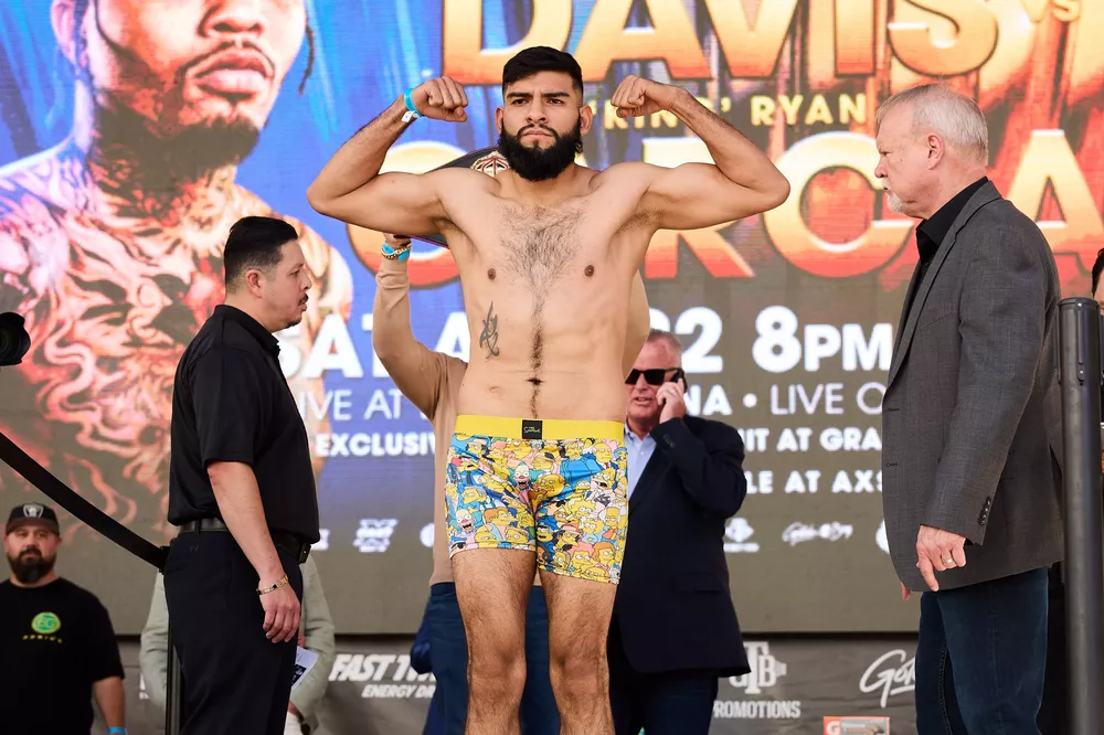 0057_Davis vs Garcia Weigh-ins
