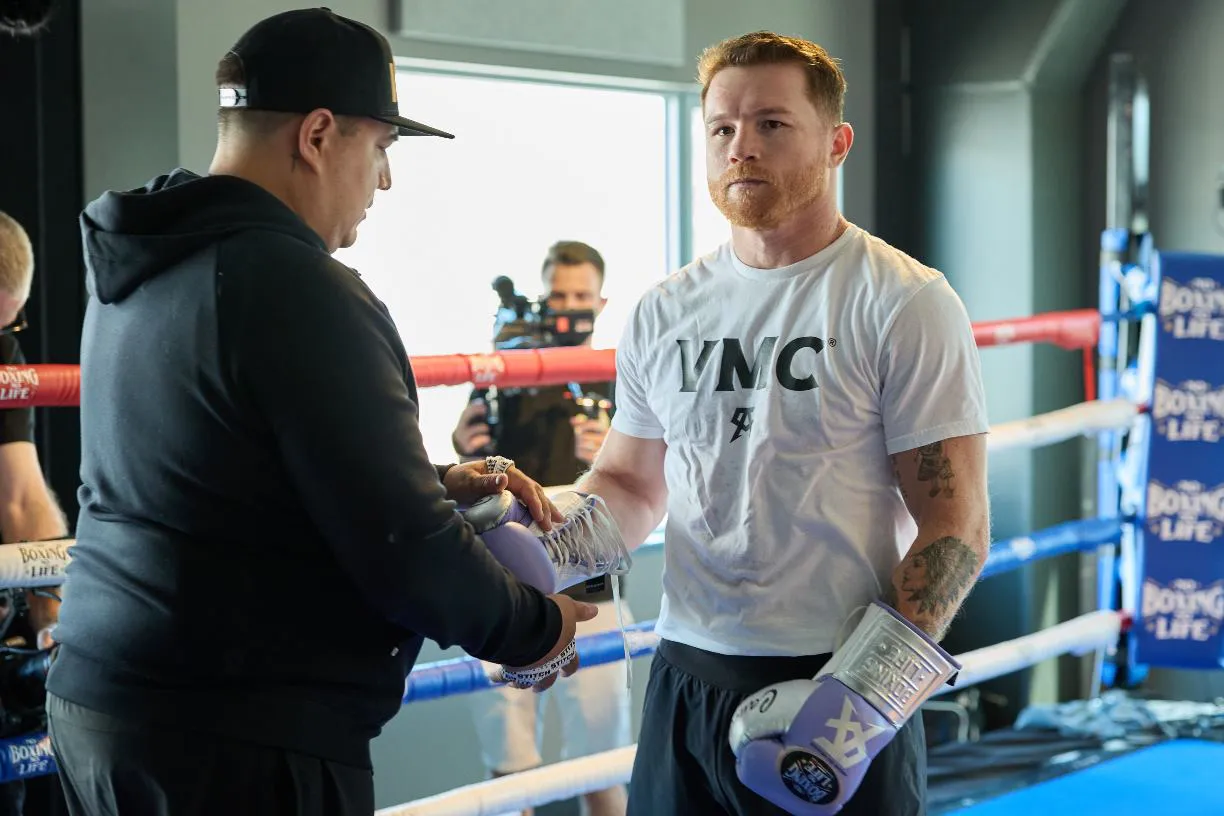0013_Canelo Alvarez media workout