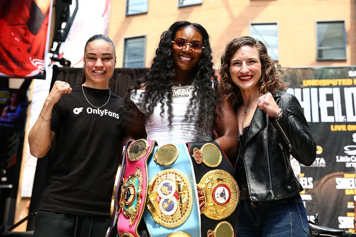LR_SHIELDS VS DANIELS-PRESSER-TRAPPFOTOS-07232025-0759