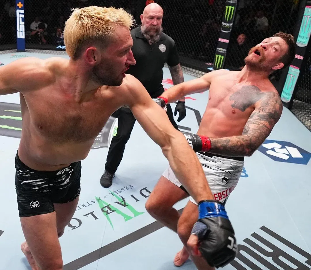 Reinier de Ridder somete a Gerald Meerschaert en UFC Vegas 100