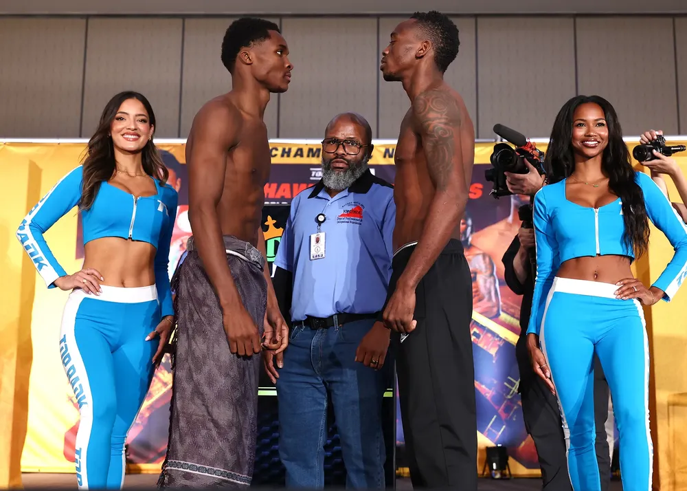 Abdullah Mason vs Jeremia Nakathila_faceoff