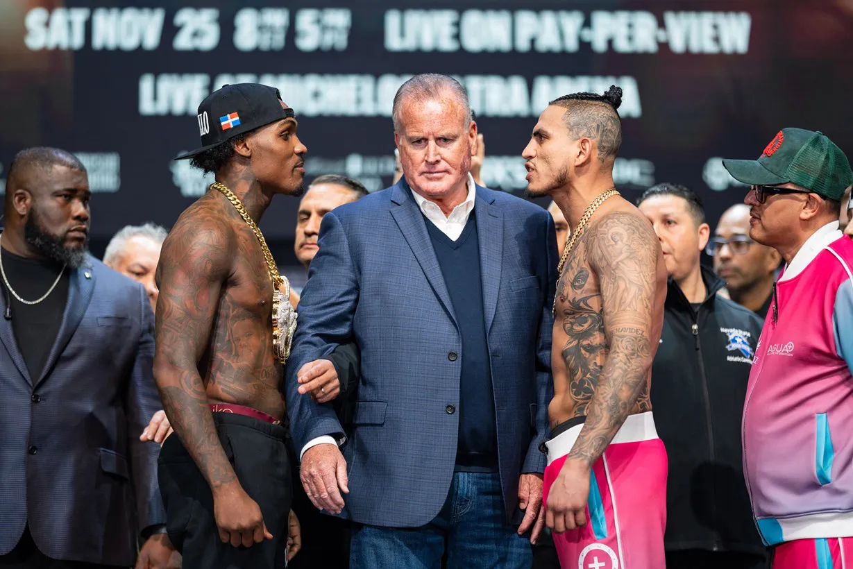 Benavidez vs Andrade Weigh-in - 11.24.23_11_25_2023_Weigh-in (25)